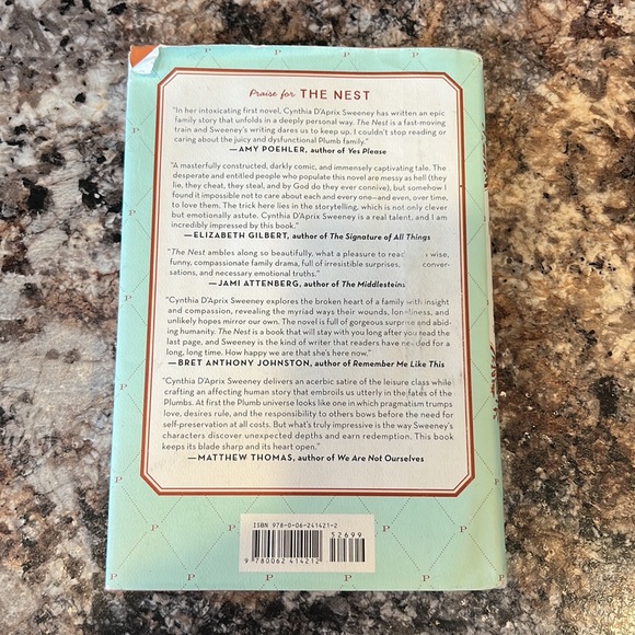 Book by Cynthia D’Aprix Sweeney The Nest - Picture 2 of 3